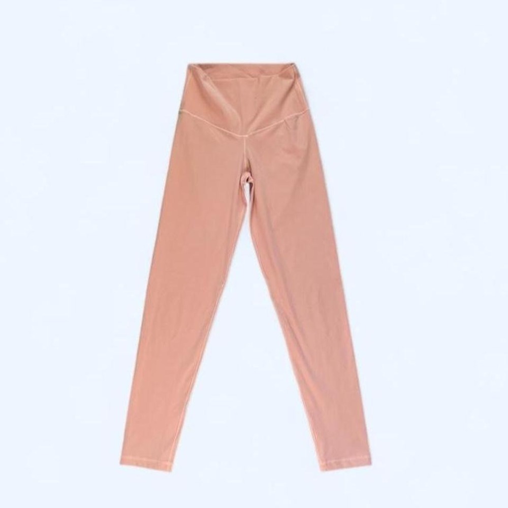 Light peach high waisted leggings size S by Everyday Leggings